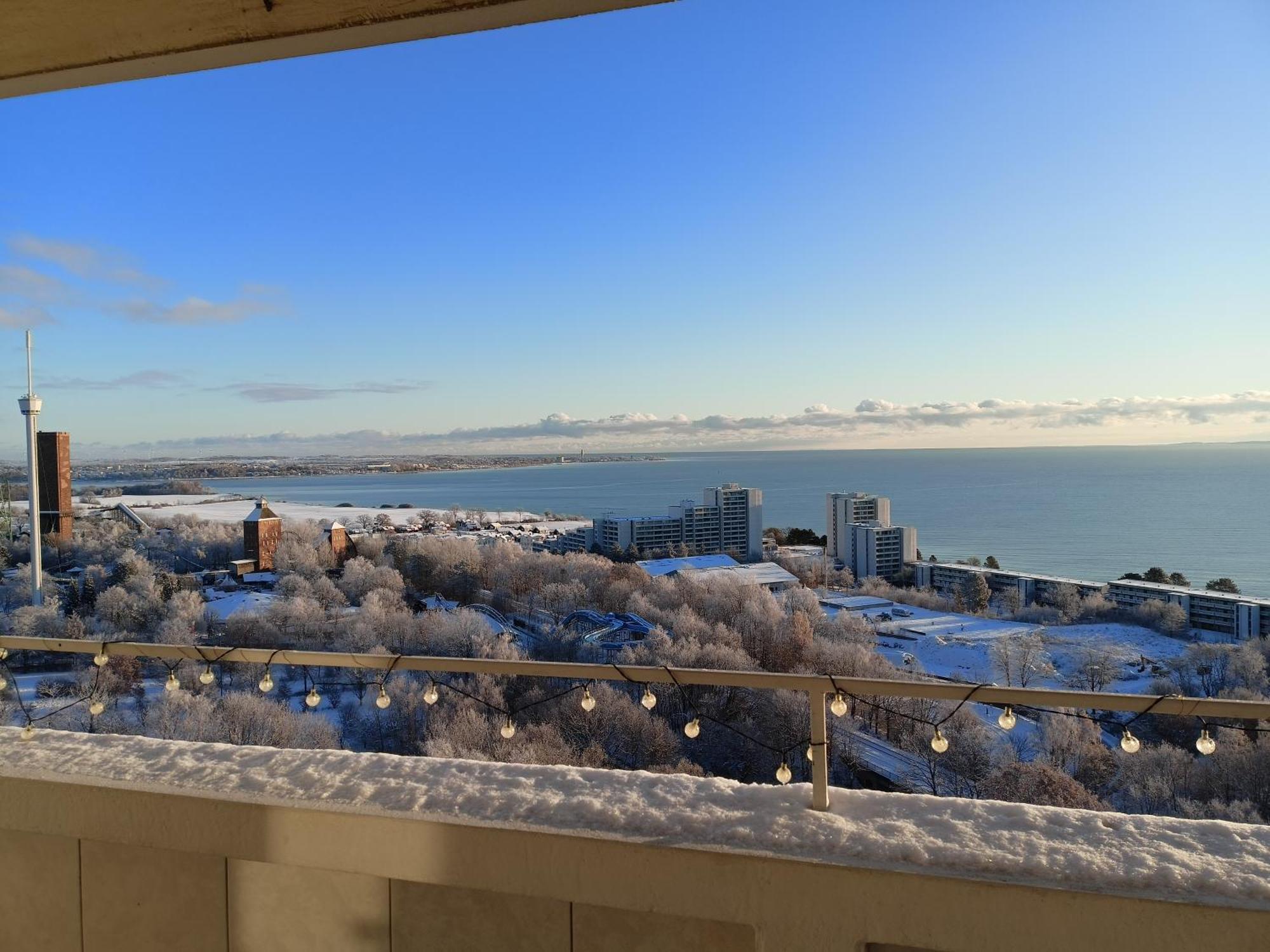 Wohnung Mit Traumhaftem Meerblick Und Schwimmbad Sierksdorf Exterior foto