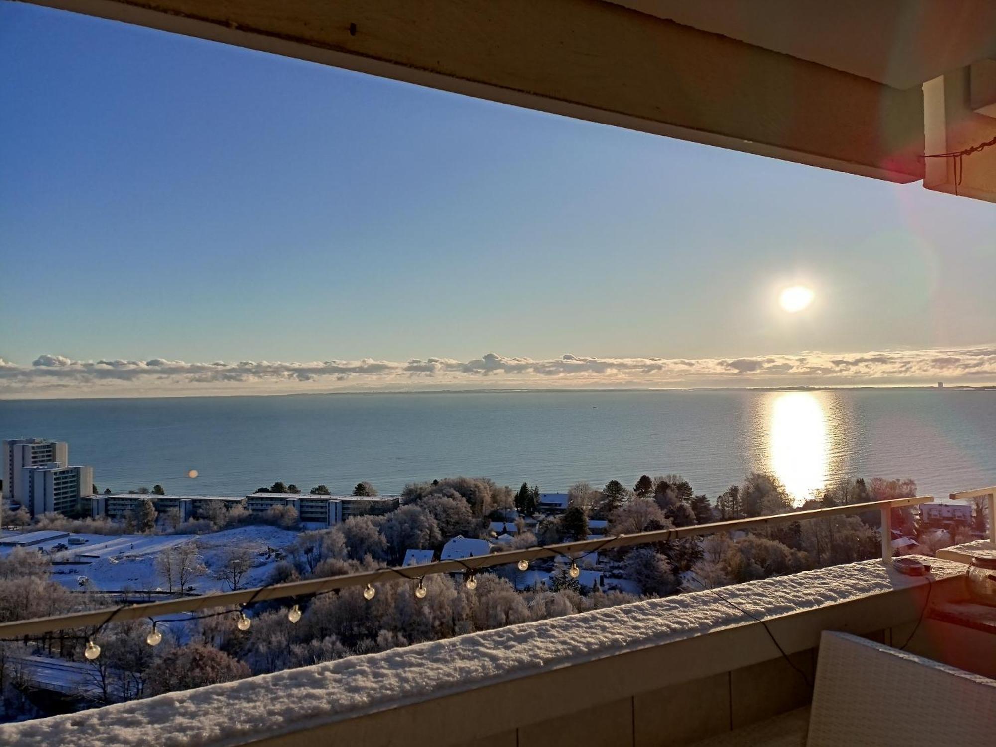 Wohnung Mit Traumhaftem Meerblick Und Schwimmbad Sierksdorf Exterior foto